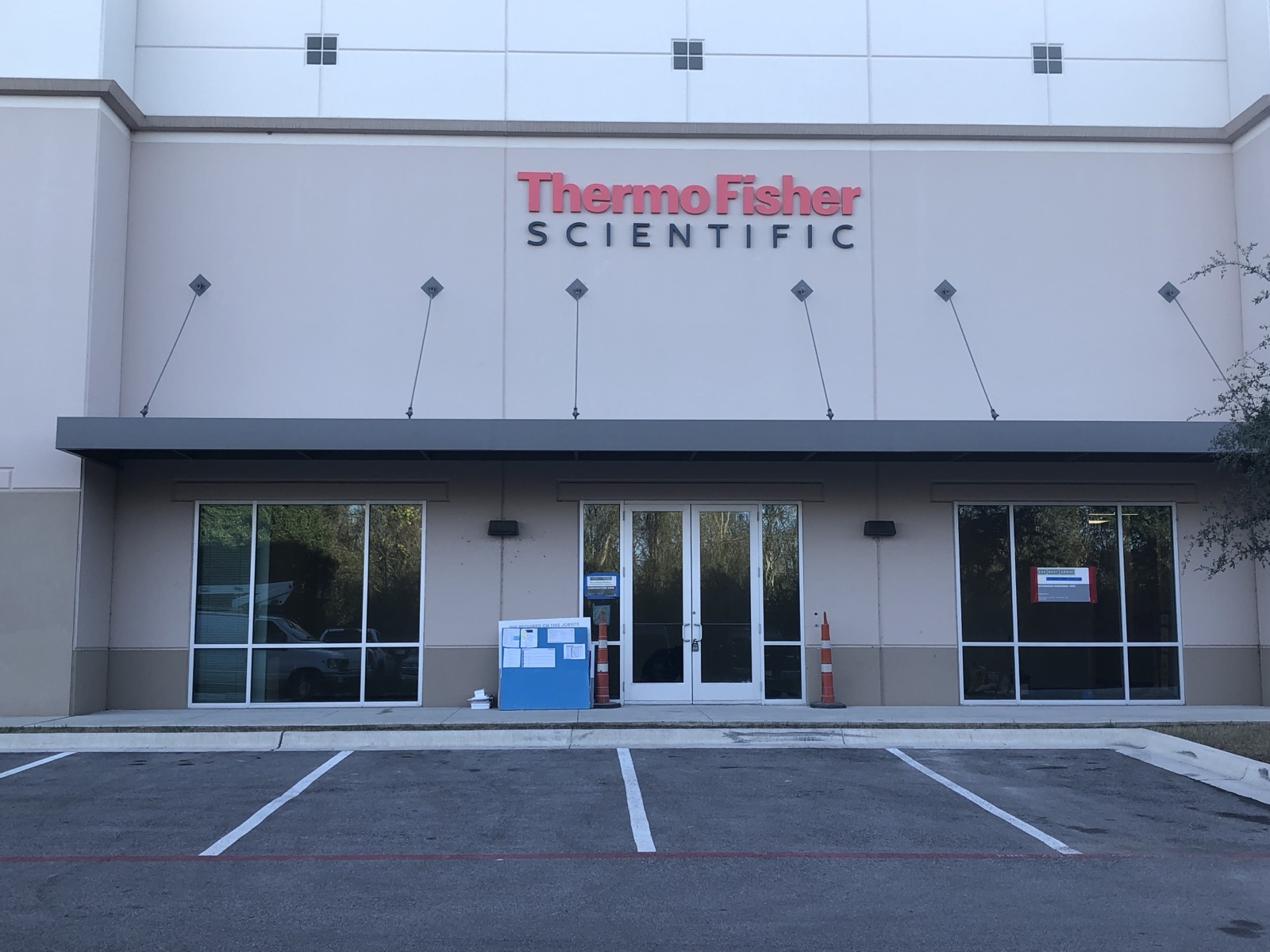 Exterior channel-letter sign for Thermo Fisher Scientific, installed by E&A Signs